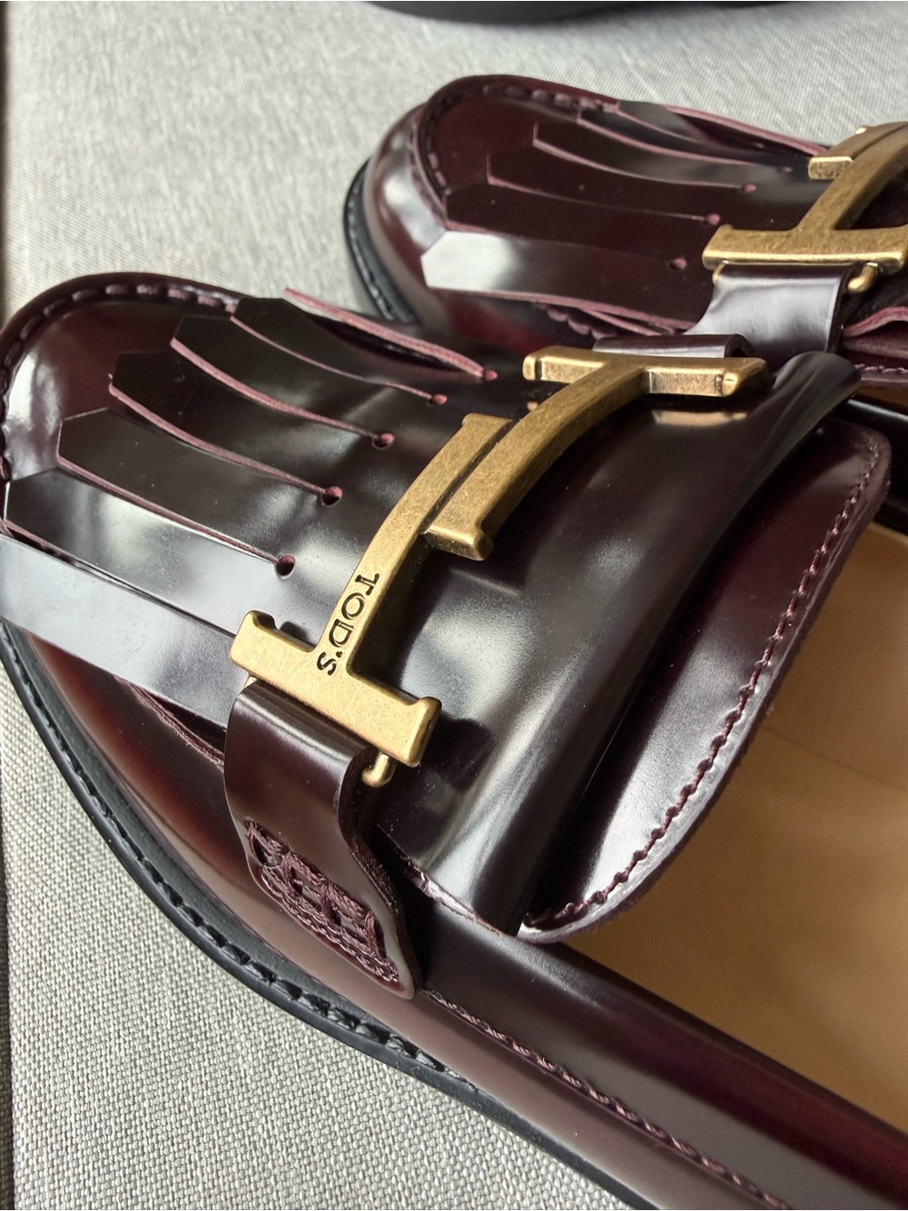 Brand NEW TOD'S Women’s Burgundy Loafers - Picture 6 of 10